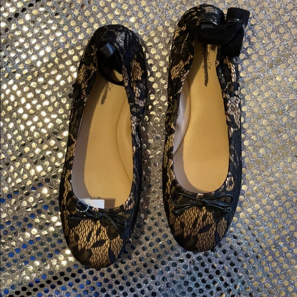 Women’s Shoes